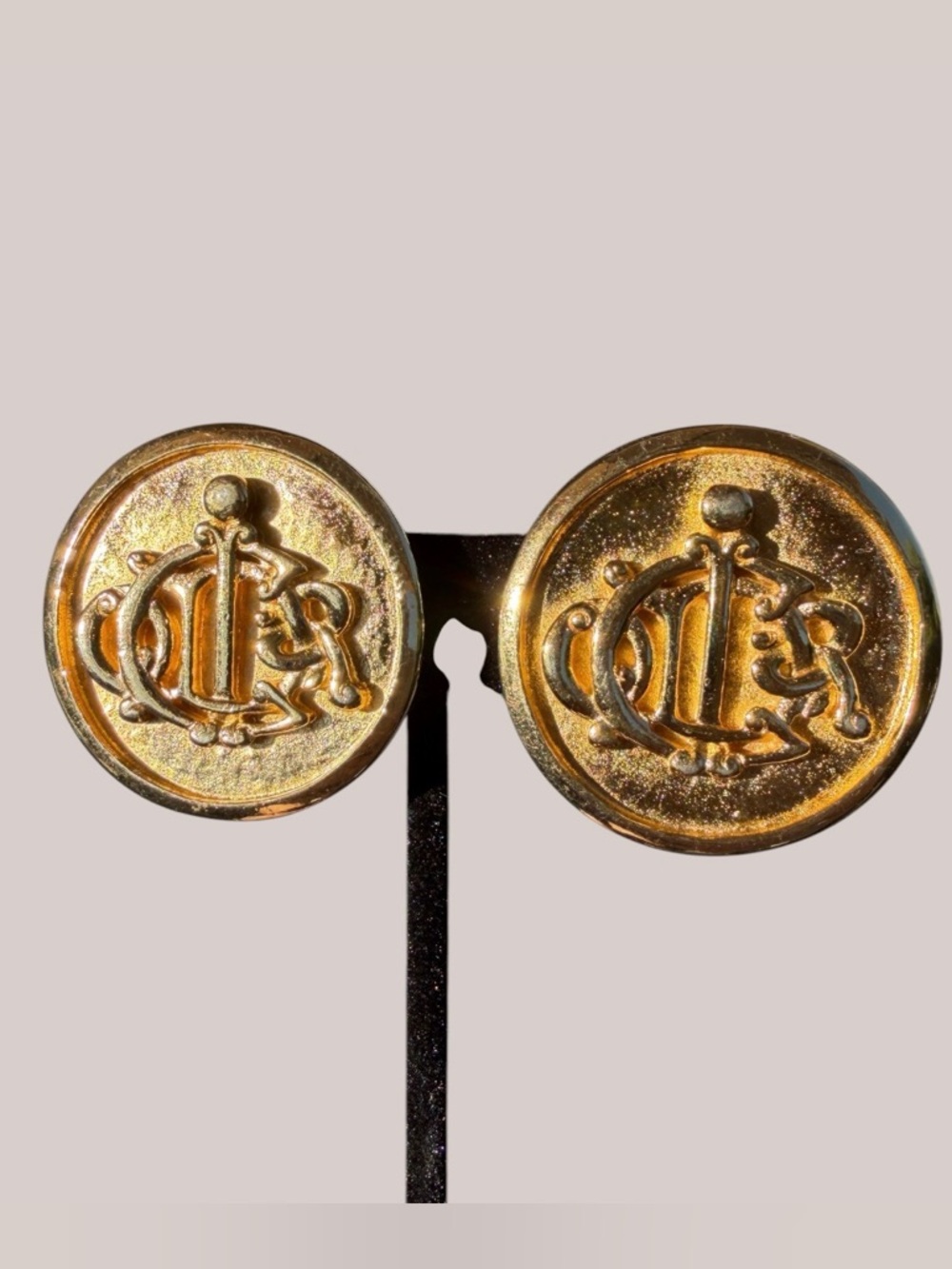 Christian Dior Vintage 1980’s Logo Gold Clip Coin Earrings 1.25” Round Statement - Picture 3 of 13